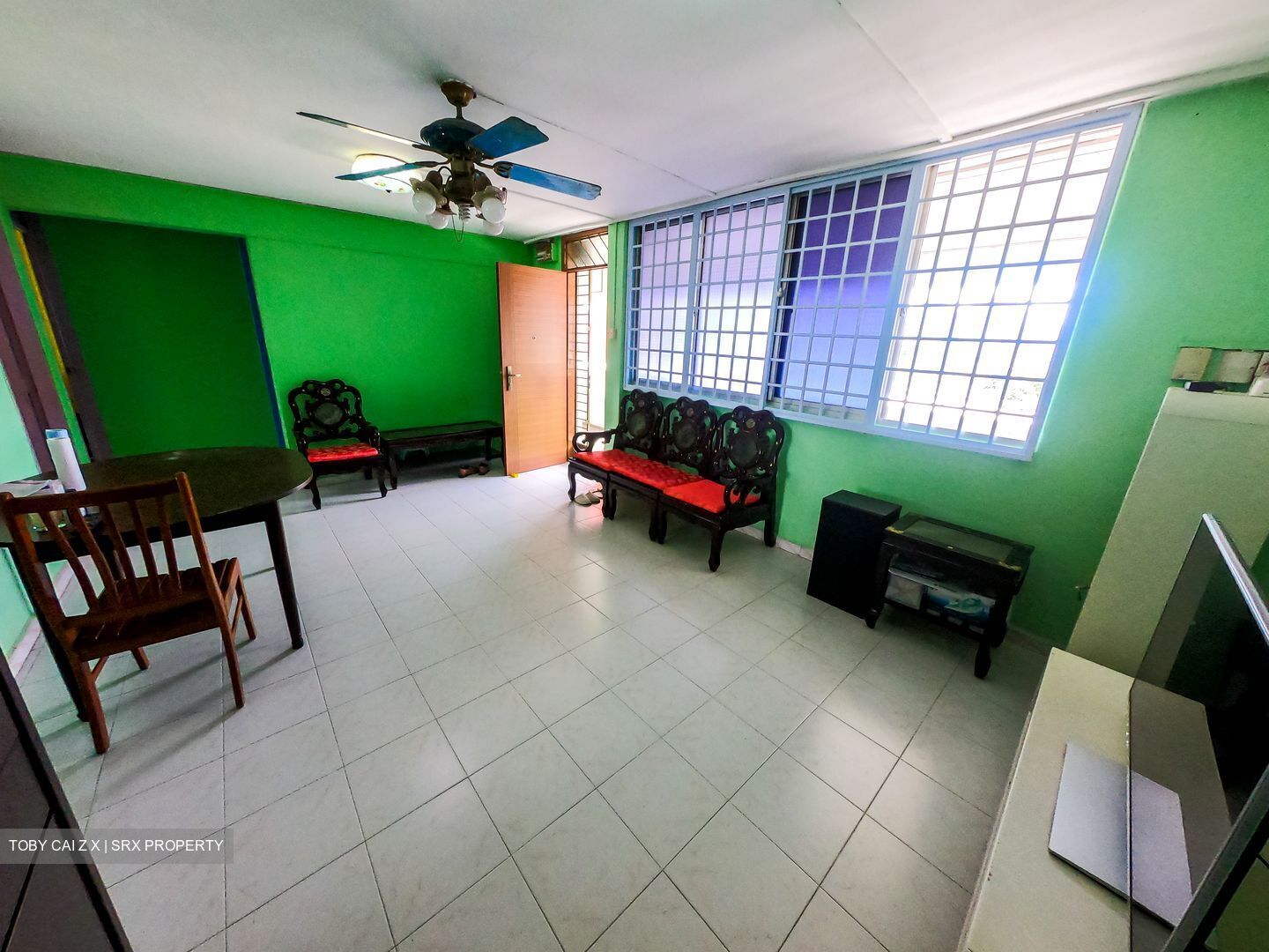 Hougang Avenue 10 thumbnail photo